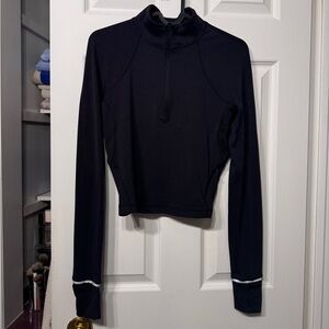 Lululemon It’s rulu cropped ribbed top, size 6